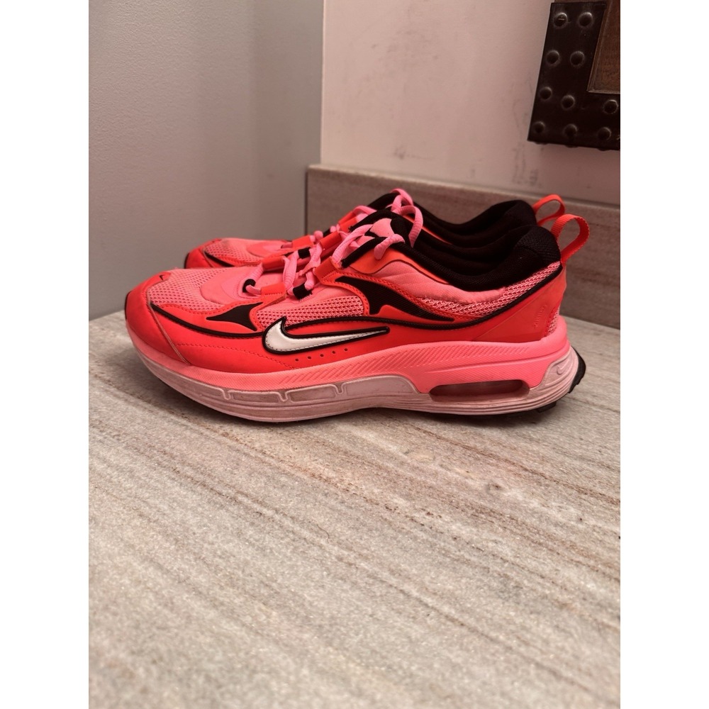 Nike Women's Coral Pink Black Athletic Sneakers
